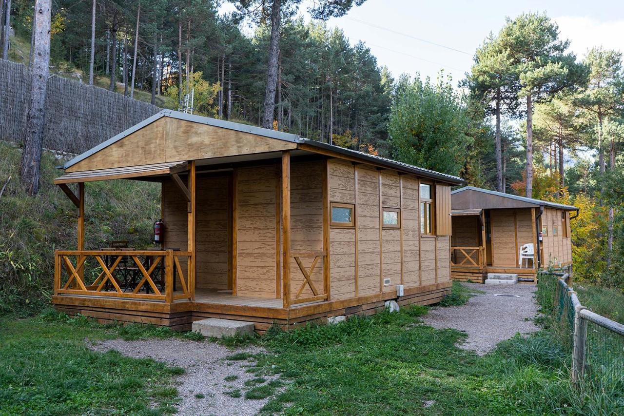 Bungalows Del Camping Pedraforca Saldés Dış mekan fotoğraf
