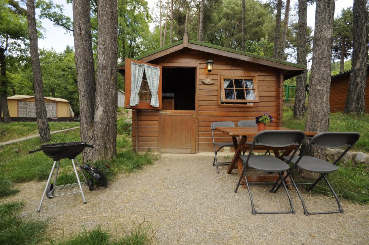 Bungalows Del Camping Pedraforca Saldés Dış mekan fotoğraf