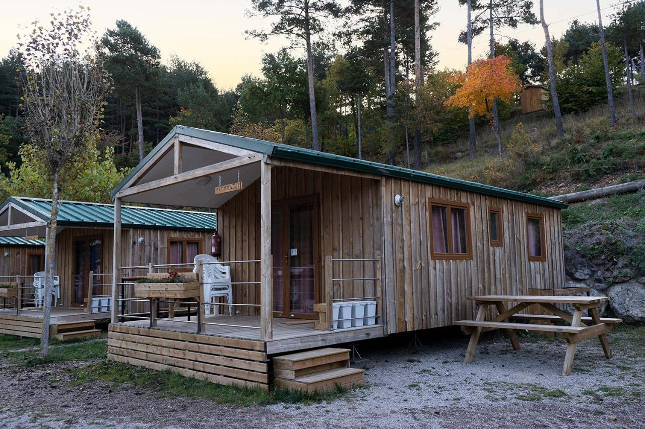 Bungalows Del Camping Pedraforca Saldés Dış mekan fotoğraf