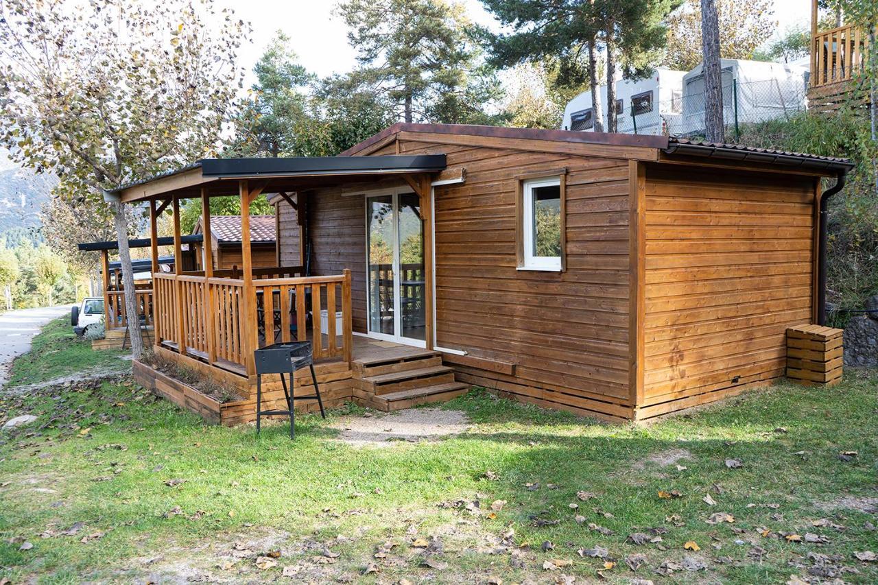 Bungalows Del Camping Pedraforca Saldés Dış mekan fotoğraf
