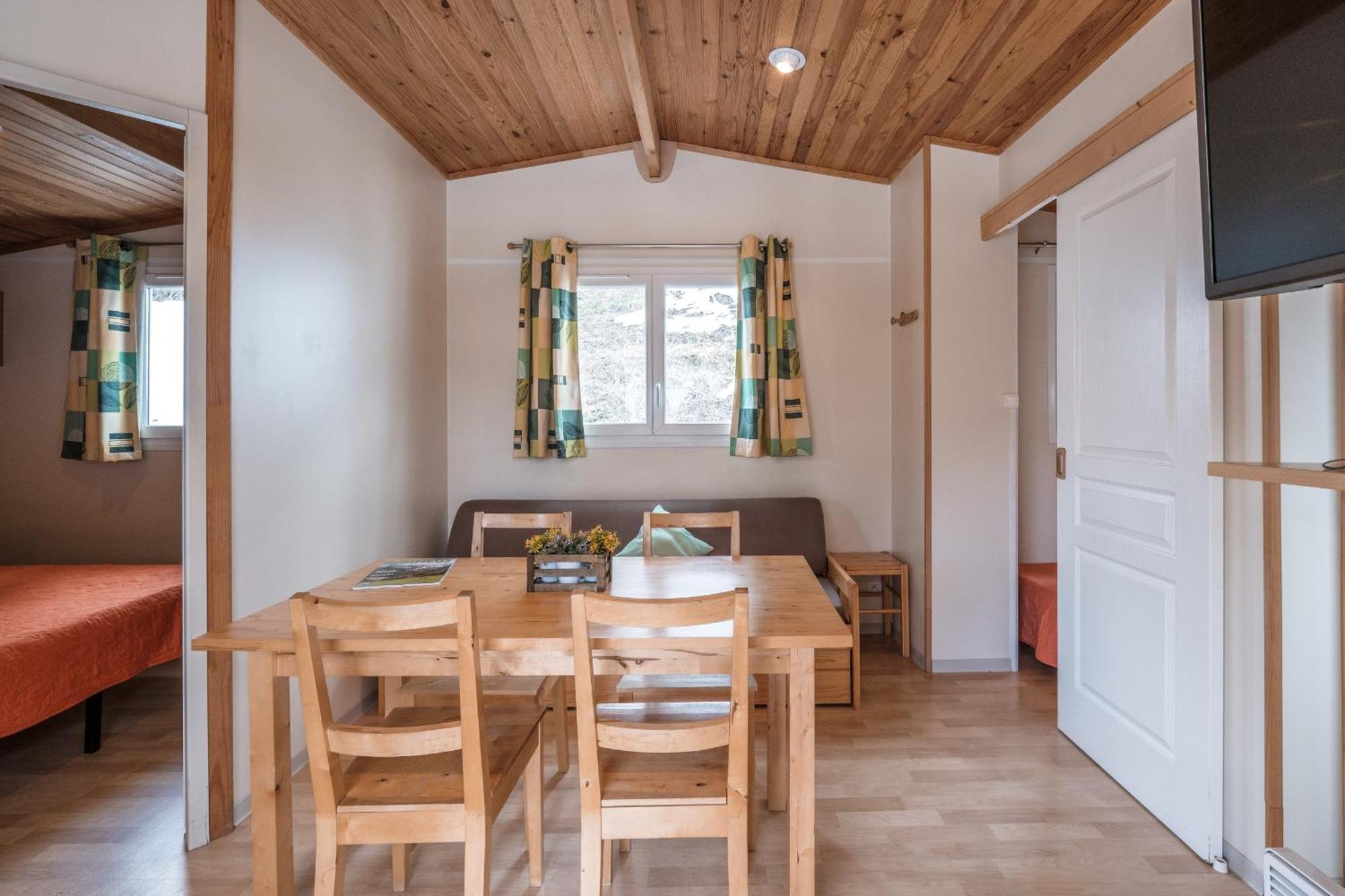 Bungalows Del Camping Pedraforca Saldés Oda fotoğraf