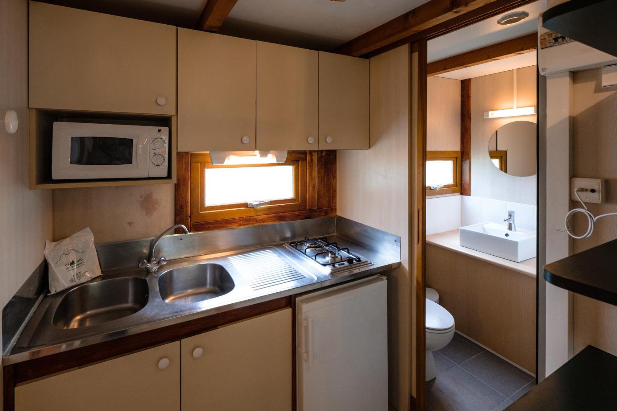 Bungalows Del Camping Pedraforca Saldés Oda fotoğraf